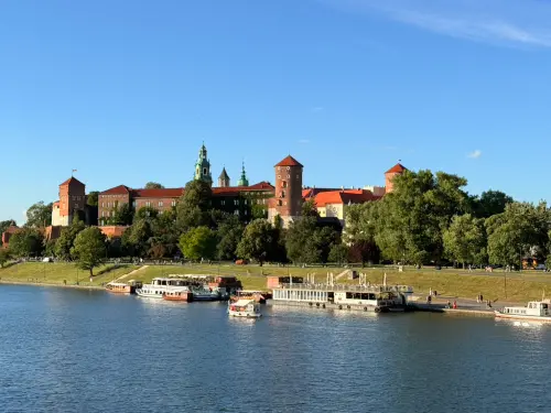 ▲儘管波蘭民眾照常生活，但因與俄羅斯關係惡化，兩國情勢急速升溫。（圖／記者詹凌瑀攝）