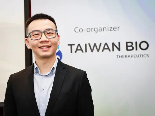 楊鈞堯強調,台寶早期就切入非癌症領域相關的治療。(圖/劉祐龍攝影) ▲楊鈞堯強調,台寶早期就切入非癌症領域相關的治療。(圖/劉祐龍攝影)