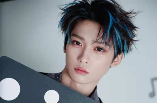 ▲梓渝（如圖）遭爆劈腿道歉後！又被百萬網紅爆料：有女生想睡都不會拒絕。（圖／梓渝微博）