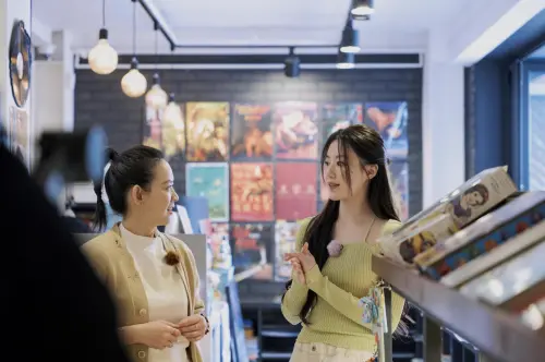 ▲葉舒華、曾寶儀（圖／三立 、MyVideo提供）