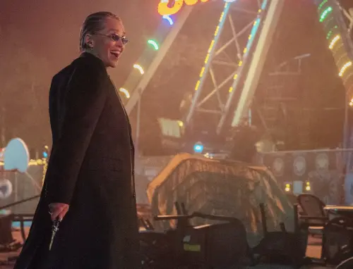 ▲莎朗史東是《無名弒2》中瘋狂使壞的大反派，再度展現壞女人的威力。（圖／摘自empireonline）