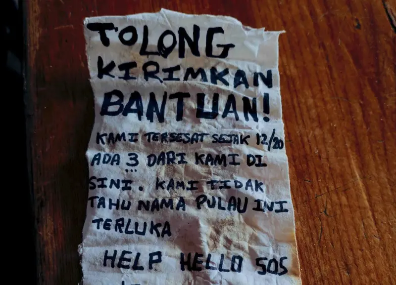 ▲台灣蘇澳籍漁船「永裕興18號」2020年12月離奇突失聯，台籍李姓船長及9名印尼籍漁工至今仍下落不明，沒想到近日卻有愛爾蘭網友疑似撿到船員的求救瓶中信。（圖／取自Reddit）