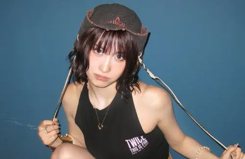 ▲希澈異性友人多到緋聞狂爆！一度被誤認同性戀、唯一認愛是Momo（如圖）。（圖／Momo IG）