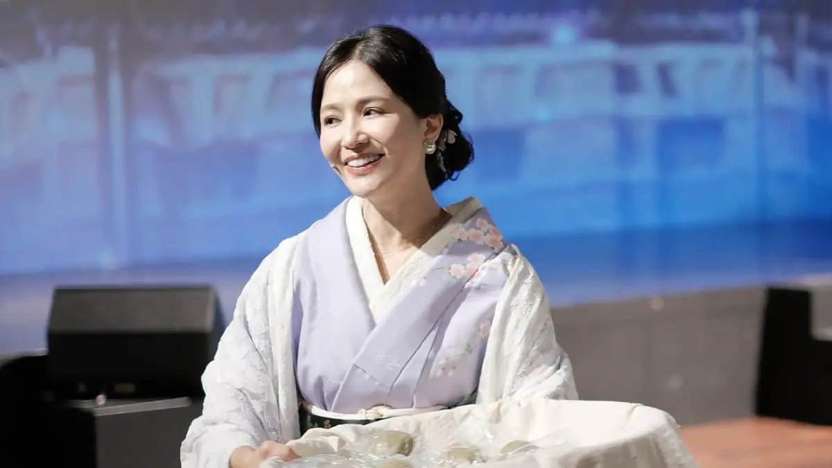 ▲吳怡霈今日出席記者會，親自揭露遭合作10年經紀人詐騙400萬始末，談到自己帳款遭清空、對方失聯，損失難以追回，她忍痛喊話「正式進入法律程序」。（圖／翻攝自吳怡霈臉書）