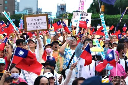 ▲國民黨725凱道「不同意罷免」選前之夜。(圖/記者朱永強攝,2025.07.25) ▲國民黨725凱道「不同意罷免」選前之夜。(圖/記者朱永強攝,2025.07.25)