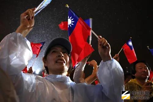 不發錢怎挽回民心？律師曝「這方法」衝高支持度：成本低又有感
