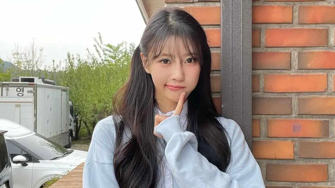 ▲不僅李珠珢被爆出與韓國棒球員朴秀宗交往，前女團Lovelyz成員李美珠（如圖）也被爆出與小3歲的韓華鷹外野手李振榮交往，但經紀公司緊急出面闢謠。（圖／翻攝自李美珠IG）