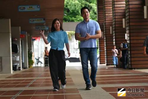 ▲ 726大罷免投票日，立委李彥秀一早前往投票，並表示心情很好。（圖／記者林柏年攝）