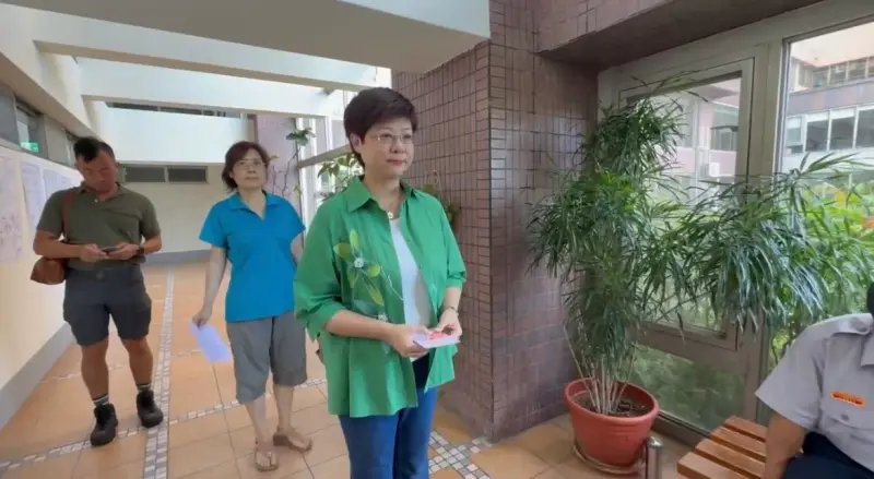 ▲ 726大罷免，竹市雙罷發言人林志潔現身投票。（圖／翻攝畫面）