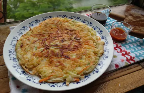 ▲蒲瓜煎餅超美味，簡單4步驟，重現阿嬤的好味道。（圖／家常菜臉書）