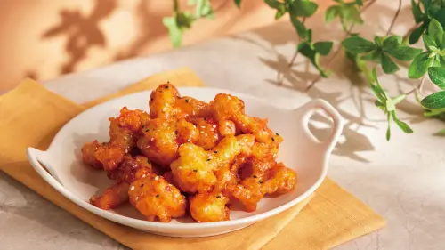 ▲蔬食Buffet「果然匯」8月8日至8月10日期間，將加菜「韓式洋釀炸花椰」。（圖／饗賓集團提供）