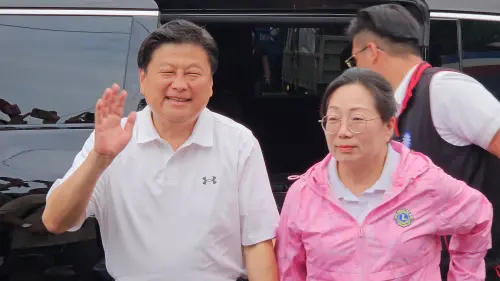 黑歷史曝光！徐榛蔚自開「賑災專戶」　網灌爆臉書：不要捐給縣府
