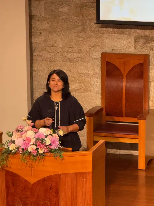 ▲裘海正(如圖)在林沖的追思會上演唱聖歌,仍悅耳動聽。(圖/記者蘇詠智攝) ▲裘海正(如圖)在林沖的追思會上演唱聖歌,仍悅耳動聽。(圖/記者蘇詠智攝)