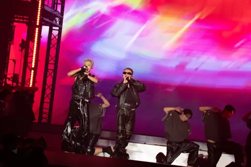 ▲SEVENTEEN成員HOSHI與WOOZI組成的小分隊「HxW(豪雨CP)」林口演唱會Day1。(圖/D-SHOW) ▲SEVENTEEN成員HOSHI與WOOZI組成的小分隊「HxW(豪雨CP)」林口演唱會Day1。(圖/D-SHOW)