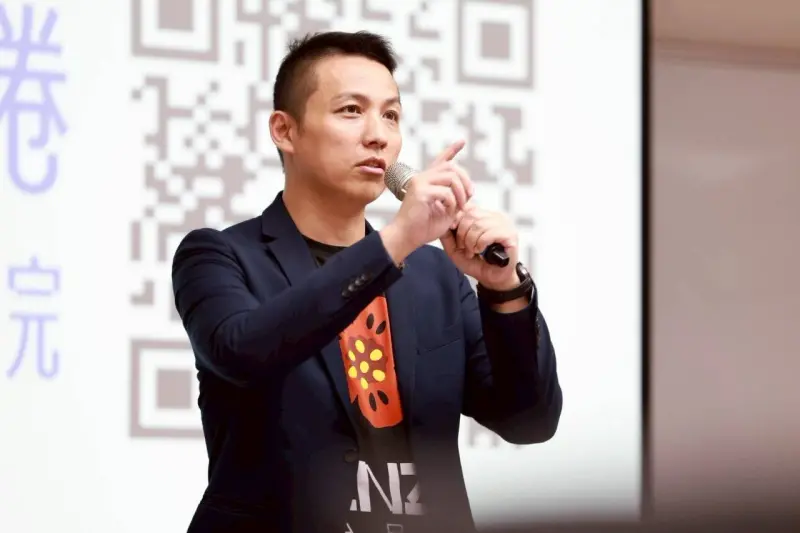 ▲新北市議員陳偉杰指出內閣應盡速改組。（圖／新藍圖連線提供）