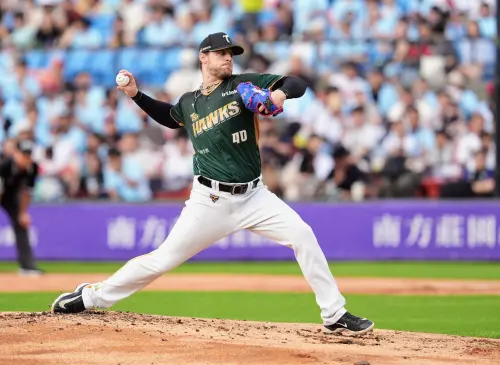 中職／大讚36歲的後勁不容易顯累！洪一中：球數破百跟投首局一樣
