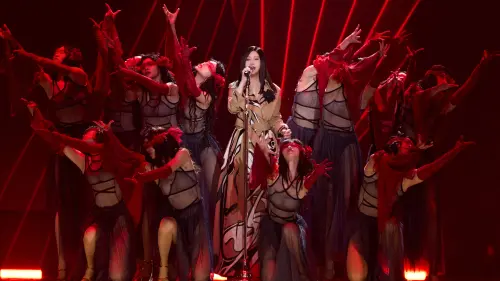 ▲江蕙影響力遍及全高雄,主辦單位表示幾乎走到哪裡都可以遇到江蕙的粉絲。(圖/寬宏藝術提供) ▲江蕙影響力遍及全高雄,主辦單位表示幾乎走到哪裡都可以遇到江蕙的粉絲。(圖/寬宏藝術提供)