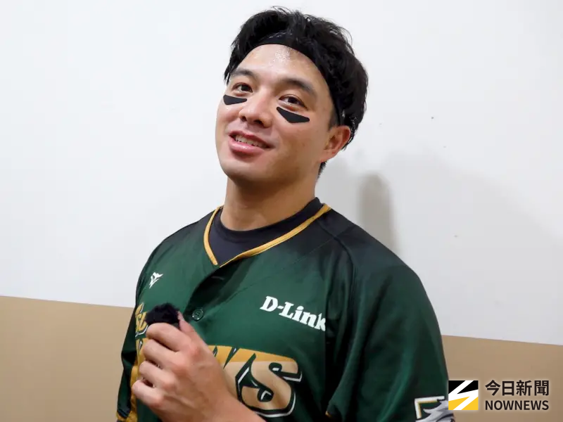 ▲台鋼雄鷹吳念庭本季得點圈打擊率高達4成53，「得點圈之鬼」當之無愧。（圖／記者陳云茹攝）