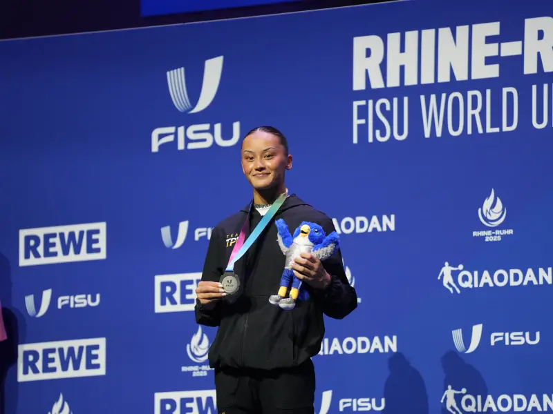 ▲在2025年德國萊茵魯爾世界大學運動會女子平衡木決賽中，混血女將陳瑞安以總分13.266分勇奪銀牌，為我國摘下本屆世大運體操項目的第2面獎牌。（圖／大專體總提供）