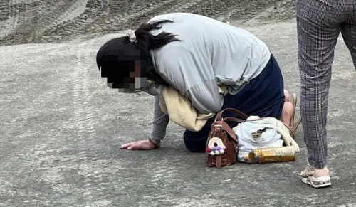 說打工卻跑去玩水！竹南15歲少年遭浪捲走失蹤　媽媽海邊跪地痛哭
