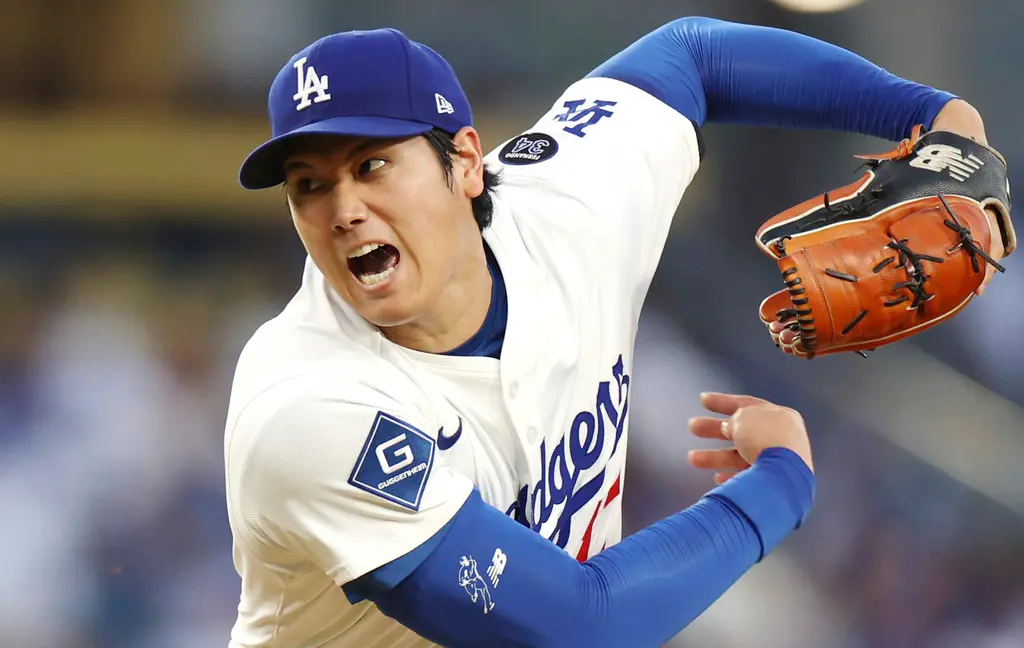 ▲洛杉磯道奇營運總裁弗里德曼證實，大谷翔平有意在未來8年繼續投球，球團也將全力支持，讓「二刀流神話」延續至2033年。（圖／美聯社／達志影像）