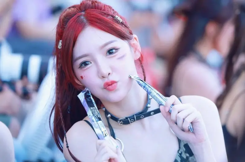 ▲李恩菲（如圖）因甜美外貌與火辣身材，而有「啦啦隊新有菜」的稱號。昨（26）日，她曬出比基尼辣照解放好身材，讓粉絲忍不住狂喊：也太美。（圖／李恩菲IG）