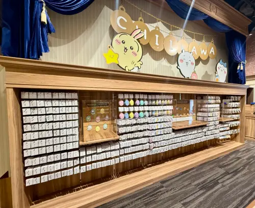 吉伊卡哇樂園內無法使用現金購物。(圖/X@chiikawa_parkjp) ▲吉伊卡哇樂園內無法使用現金購物。(圖/X@chiikawa_parkjp)