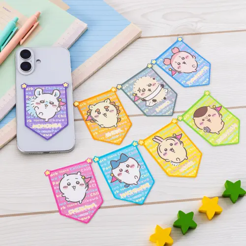 吉伊卡哇手機貼紙共8款,一個 330日圓(約新台幣65元)。(圖/X@chiikawa_parkjp) ▲吉伊卡哇手機貼紙共8款,一個 330日圓(約新台幣65元)。(圖/X@chiikawa_parkjp)