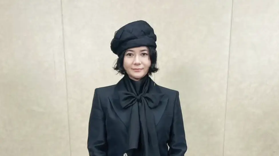 ▲日本43歲女星真木陽子（如圖）宣布自己懷上了第二胎，孩子的爸是26歲的男星葛飾心。兩人雖然沒有正式登記結婚，不過早在2023年就以夫妻的名義同居幸福的生活著。（圖／真木陽子IG）