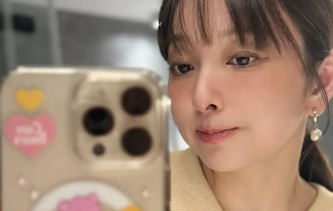 ▲藝人愛紗因長了12公分的子宮肌瘤入院開刀，她透露自己開刀的前一天輸了2公升的血。術後至今過了10天，她表示自己恢復的很好，已經可以正常生活了。（圖／愛紗IG）