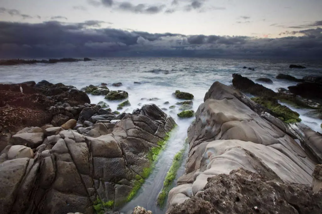 ▲富岡地質公園是台灣最南端的海蝕景觀，被封上小野柳的稱號。（圖／台東觀光旅遊網）