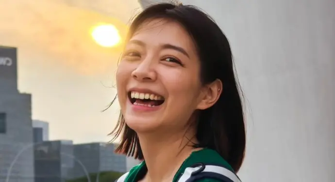 ▲女星林雨宣日前表態支持大罷免，如今罷免案不通過，全數藍營立委安全下莊，對此她也透露自己為此崩潰不已，甚至在媽祖前跪地痛哭。（圖／IG crystallin1288）