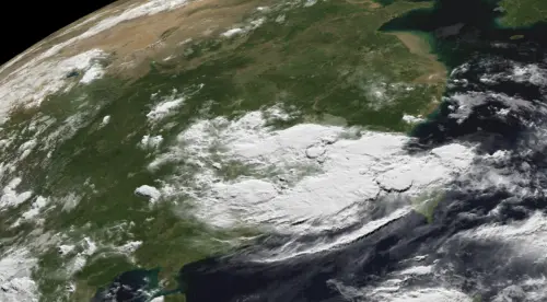 竹節草「起死回生」變回輕颱！氣象署曝最新路徑　范斯高也沒消失
