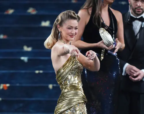 ▲吉吉哈蒂德（如圖）雖然已經是人母，目前與布萊德利庫柏交往中，還被傳有可能論及婚嫁。（圖／美聯社／達志影像）