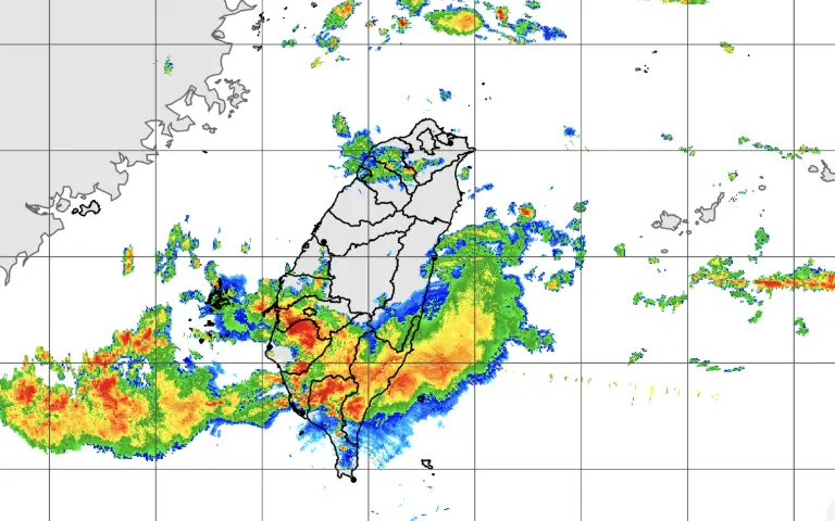 不斷更新／上班注意！10縣市「豪雨特報」到晚上 雲嘉南紅色警戒