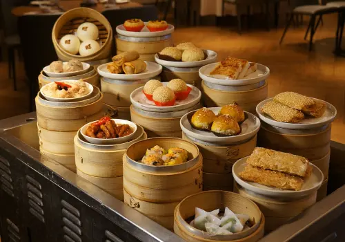 ▲台北東區神旺潮品集・忠孝店，暑假也有「港點推車吃到飽」優惠。（圖／神旺提供）