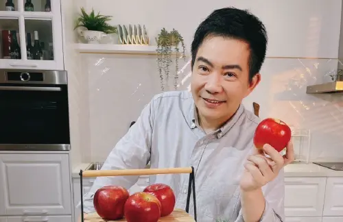 ▲型男主廚吳秉承將在8/1台灣美食展現場演示台南人氣小吃《小卷米粉》與創意《三杯虱目魚》。（圖／型男主廚-吳秉承FB）