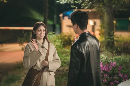 ▲李聖經在《善良的他》飾演美英，是人見人愛的角色。（圖／Disney+）