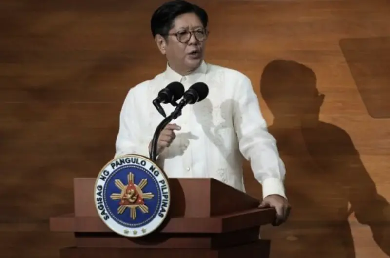 ▲菲律賓總統小馬可仕（Ferdinand Marcos Jr）在國會發表任內第四次國情諮文，重申外交政策將維持「與所有人為友、不與任何國家為敵」。（圖／美聯社／達志影像）