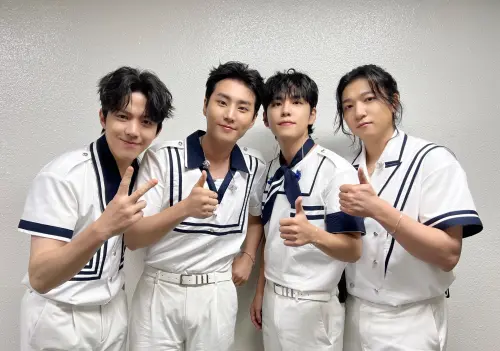 ▲DAY6度云(左起)、Young K、元弼、晟鎮今年出道滿10年,日前舉辦粉絲見面會與大家同歡。(圖/DAY6臉書) ▲DAY6度云(左起)、Young K、元弼、晟鎮今年出道滿10年,日前舉辦粉絲見面會與大家同歡。(圖/DAY6臉書)