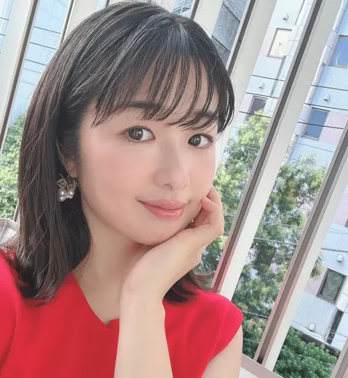 ▲三上悠亞穿婚紗被嫌棄！新娘抱怨「早知AV女優穿過就不借」遭罵翻，前AV女優川上奈奈實（如圖）出面反擊。（圖／川上奈奈實X）