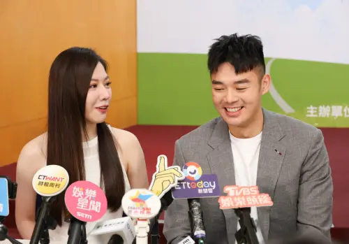 ▲蔡尚樺（左）是王齊麟（右）的羽球弟子，認為師父在奧運獲金牌後很難約，但他投入時間經營家庭生活也蠻不錯。（圖／記者陳明安攝）