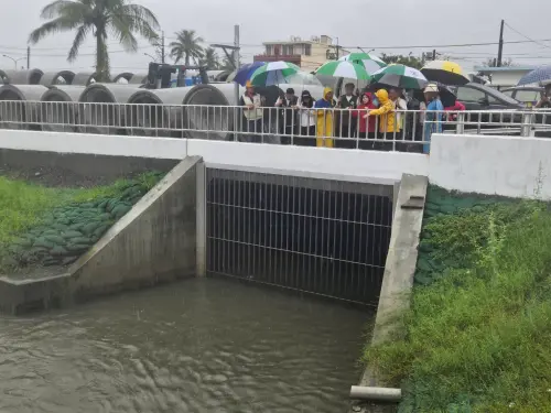▲東港大潭社區，縣府推動箱涵、雨水調節池及抽水站建設，截至7月27日整體工程已達78.63%進度。（圖／屏東縣府提供）