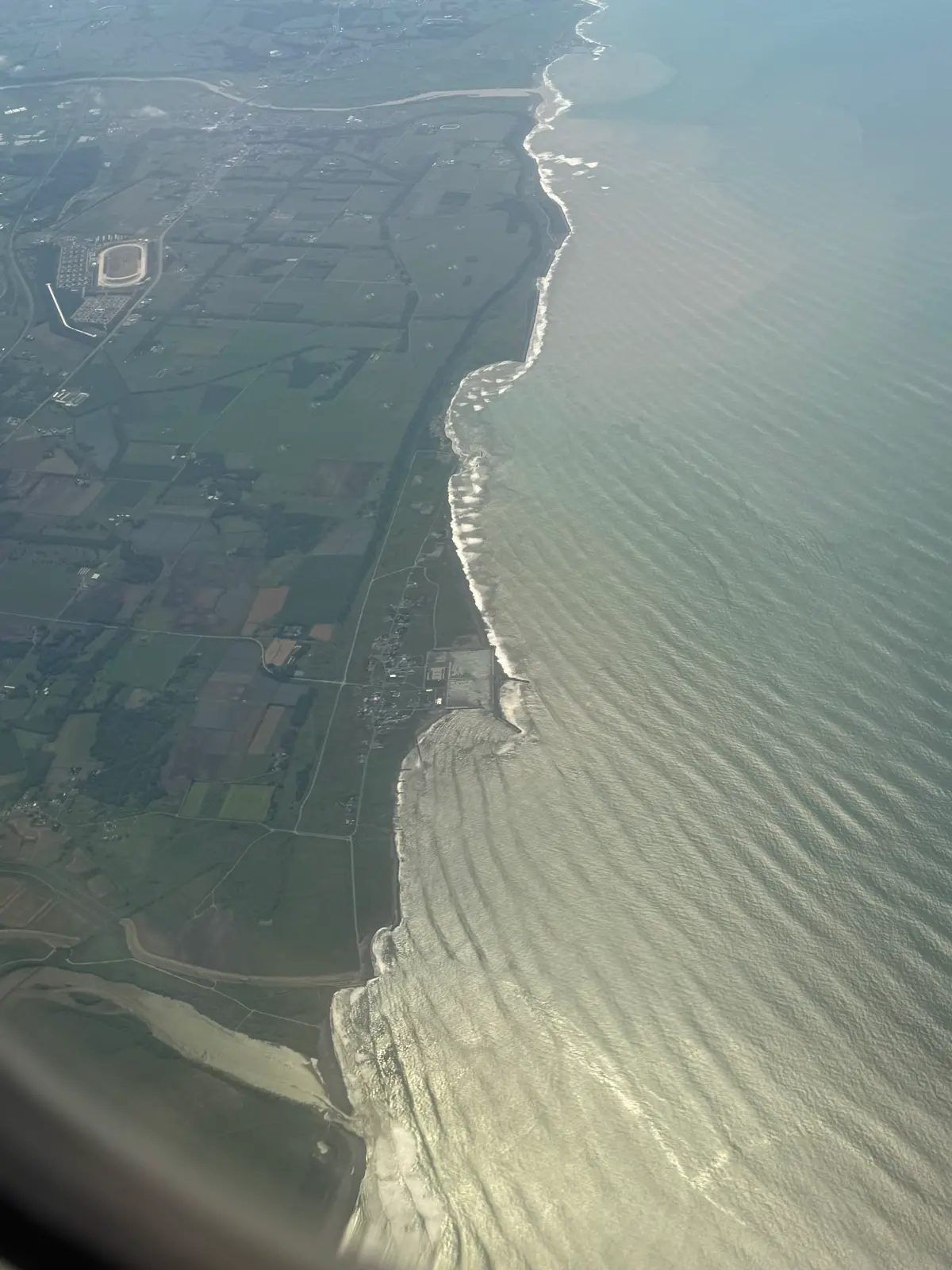 ▲日本北海道已能看到海嘯襲來。（圖／翻攝自Ｘ）