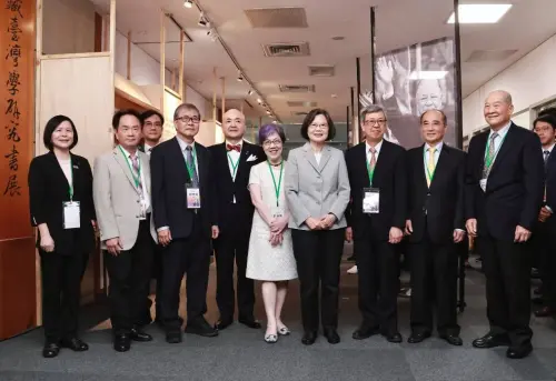 蔡英文出席李登輝特展。(圖/記者吳翊緁攝,2025.07.30 ) ▲蔡英文等人出席李登輝特展。(圖/記者吳翊緁攝,2025.07.30 )