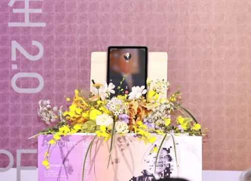 ▲透過AI模擬，李登輝透過通話與觀眾互動。（圖／記者吳翊緁攝，2025.07.30 ）