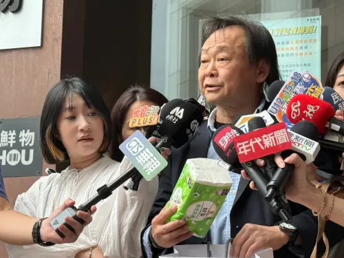 王世堅不挺823　開砲柯建銘「自己擦屁股」！反被這句狠酸
