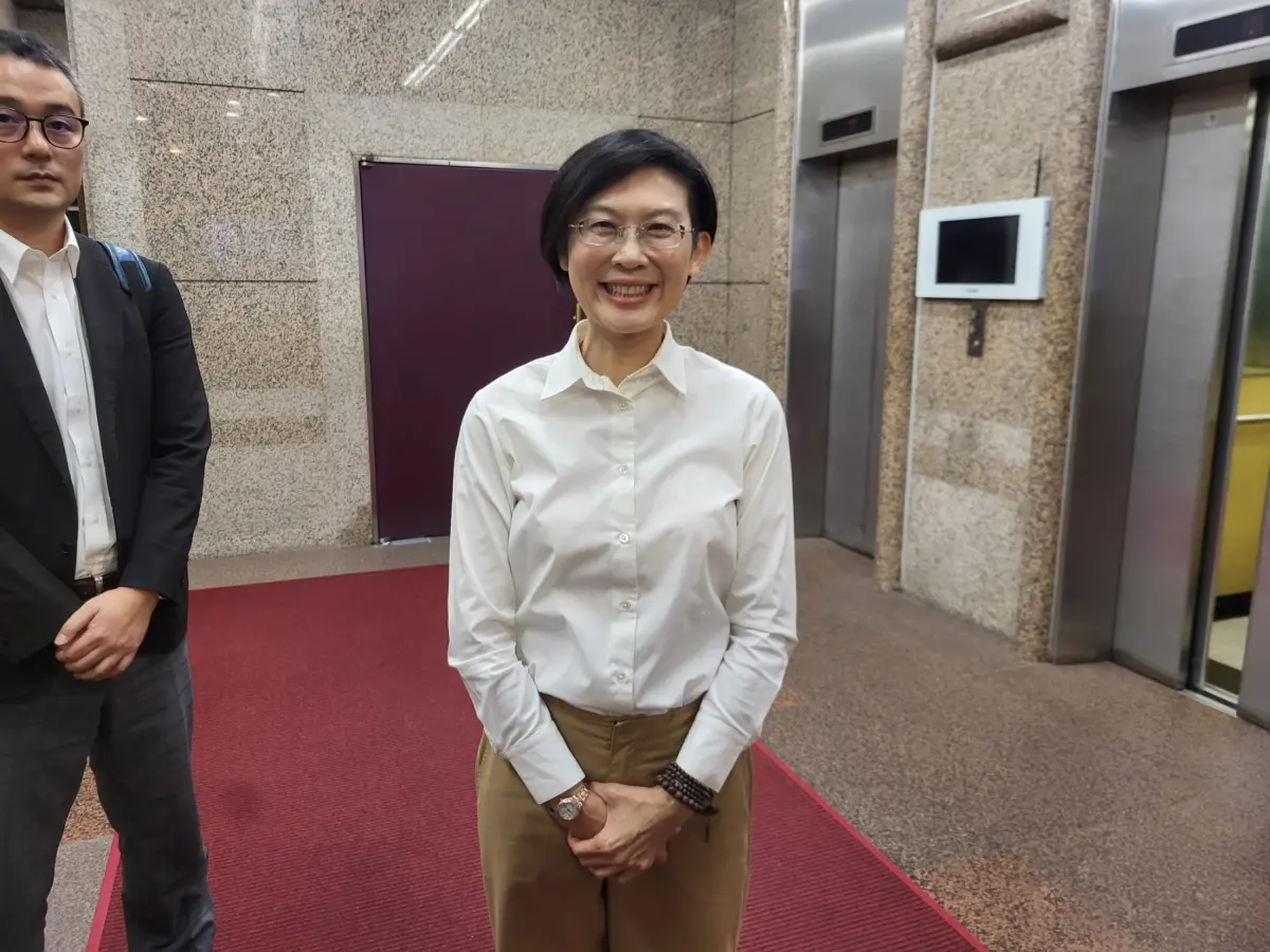 ▲民進黨立委林岱樺遭週刊踢爆，親密喊住持釋煌智「老公」。（圖／記者陳佩君攝）