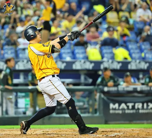 ▲中信兄弟本季打擊核心，依舊是當家重砲許基宏。（圖／中信兄弟提供）