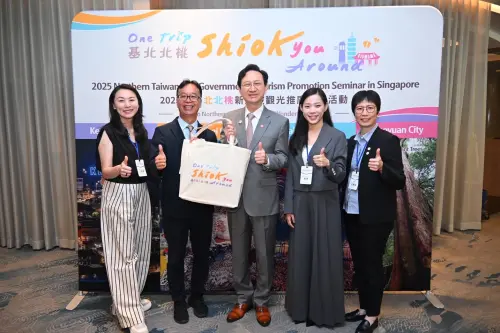 ▲駐新加坡代表處童振源大使親臨活動現場,展現北臺灣與新加坡觀光交流的重要支持。(圖/北市觀傳局提供) ▲駐新加坡代表處童振源大使親臨活動現場,展現北臺灣與新加坡觀光交流的重要支持。(圖/北市觀傳局提供)